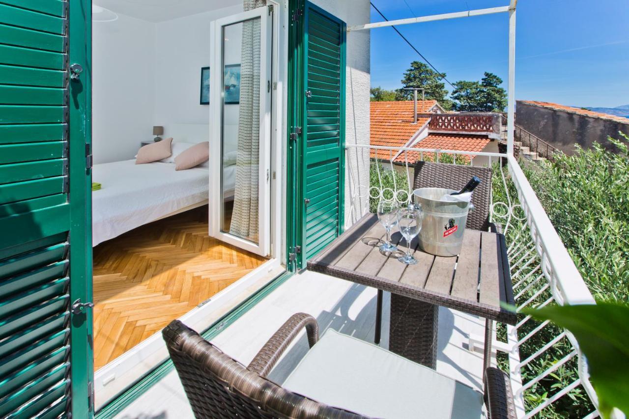 Villa Tota Glamur Йелса Екстериор снимка