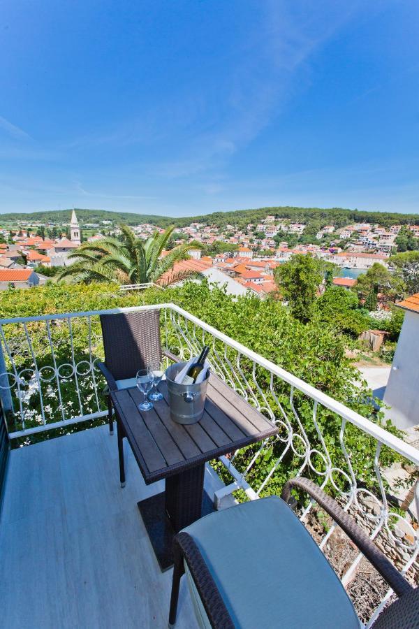 Villa Tota Glamur Йелса Екстериор снимка