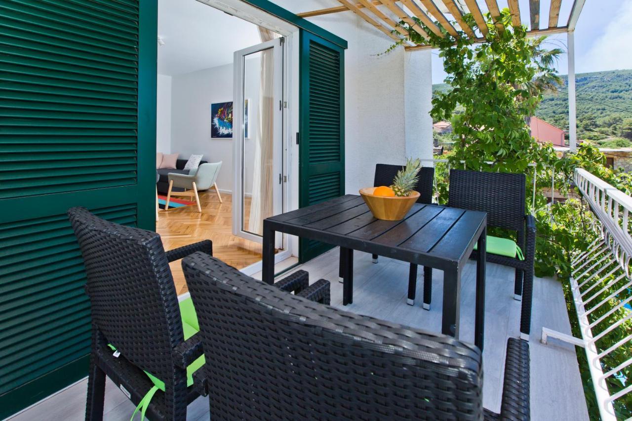 Villa Tota Glamur Йелса Екстериор снимка