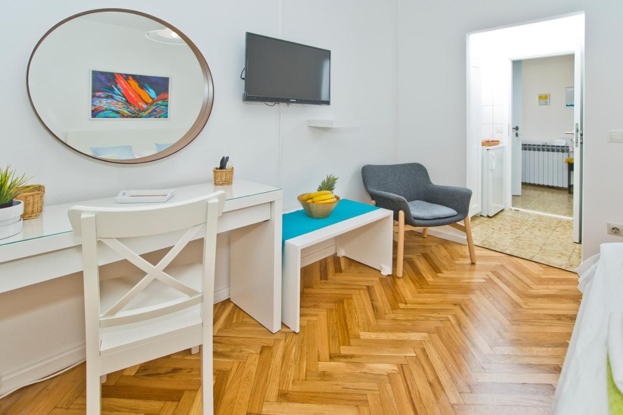 Villa Tota Glamur Йелса Екстериор снимка