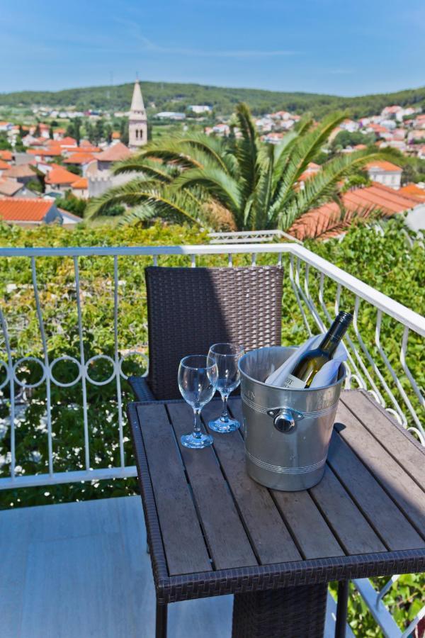 Villa Tota Glamur Йелса Екстериор снимка