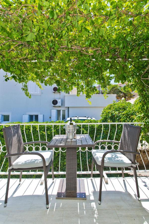 Villa Tota Glamur Йелса Екстериор снимка