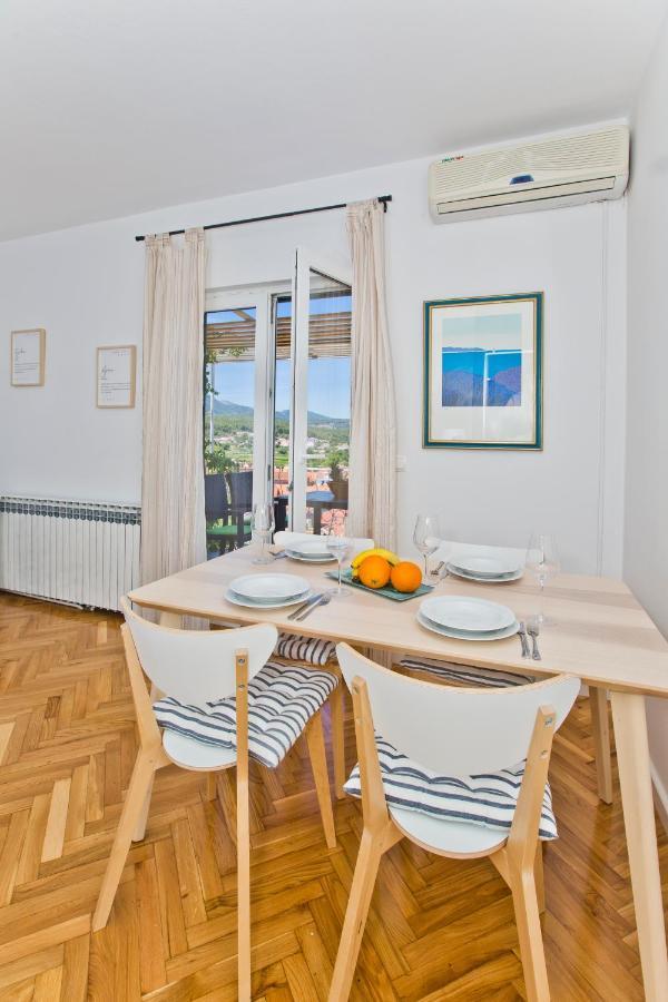 Villa Tota Glamur Йелса Екстериор снимка