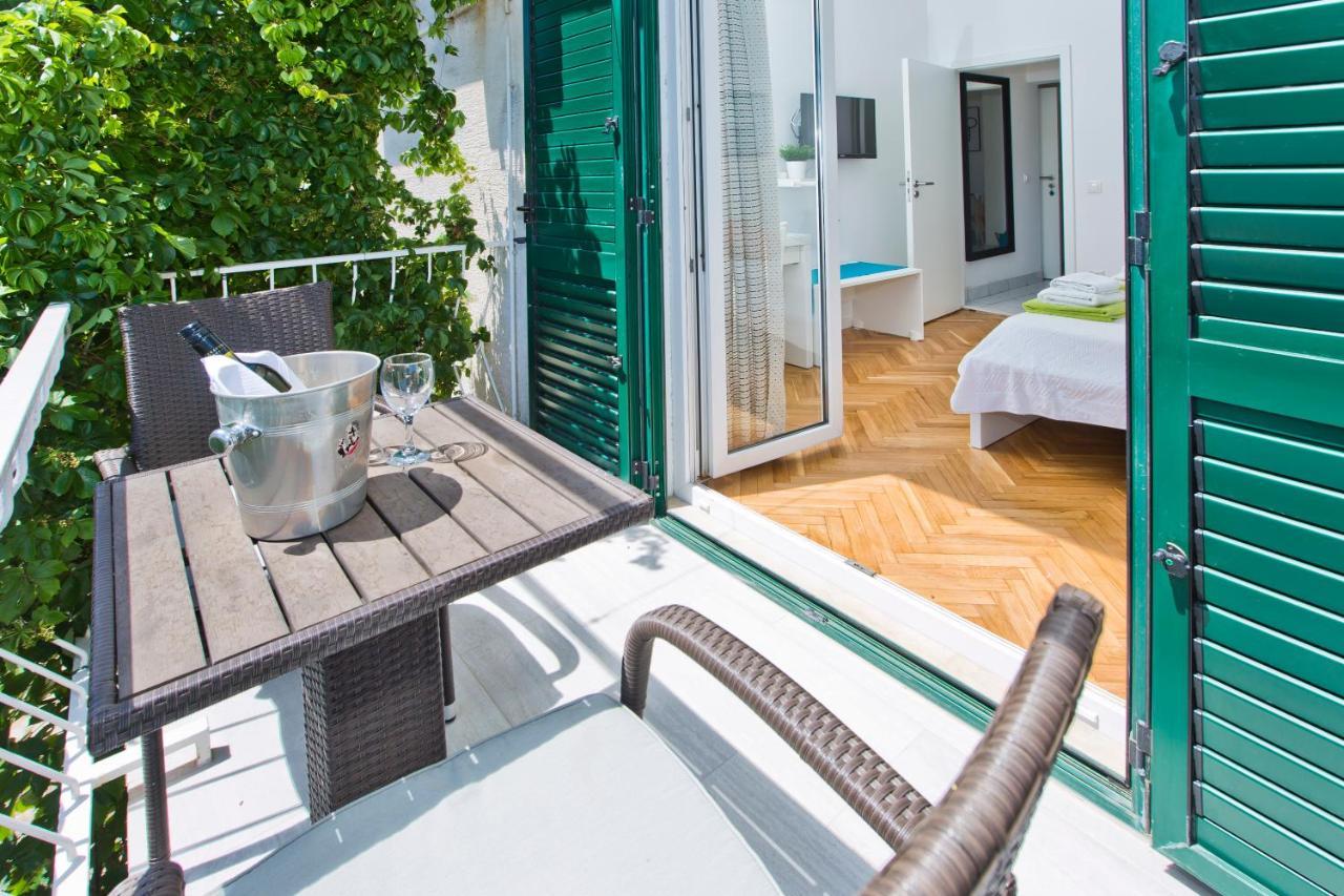Villa Tota Glamur Йелса Екстериор снимка