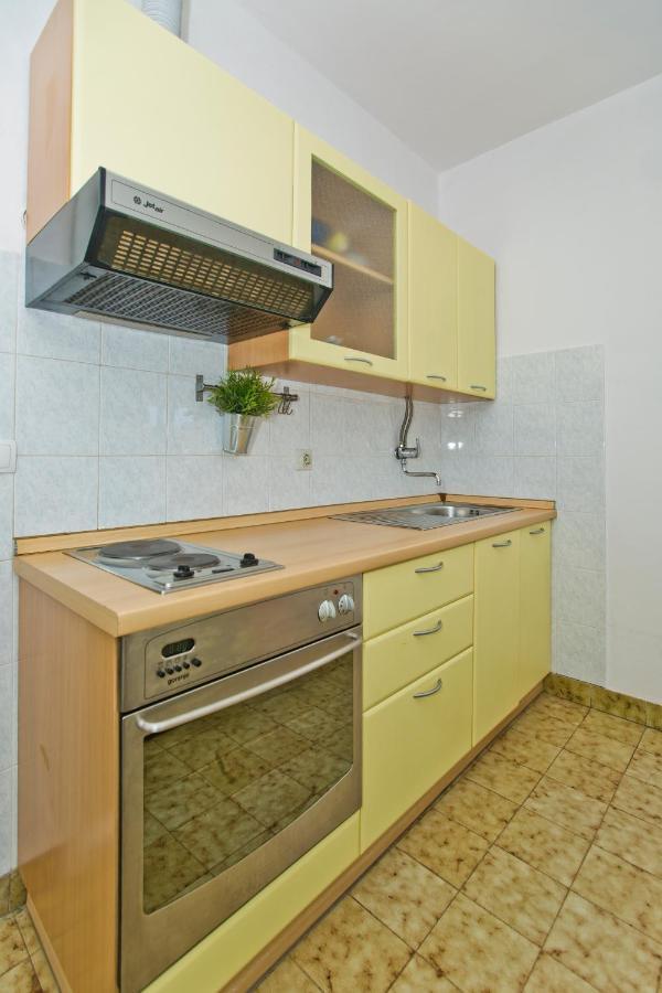Villa Tota Glamur Йелса Екстериор снимка
